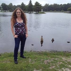 Meet your Posher, Angela